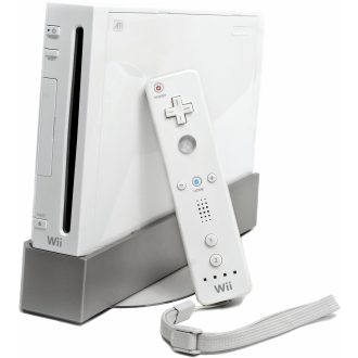 Nintendo Wii konzol fehér + ajándék játék (használt)