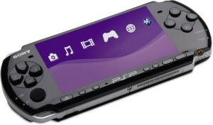 Sony PlayStation Portable (PSP) 1000 Fekete Piano Black + Ajándék játékok (használt)