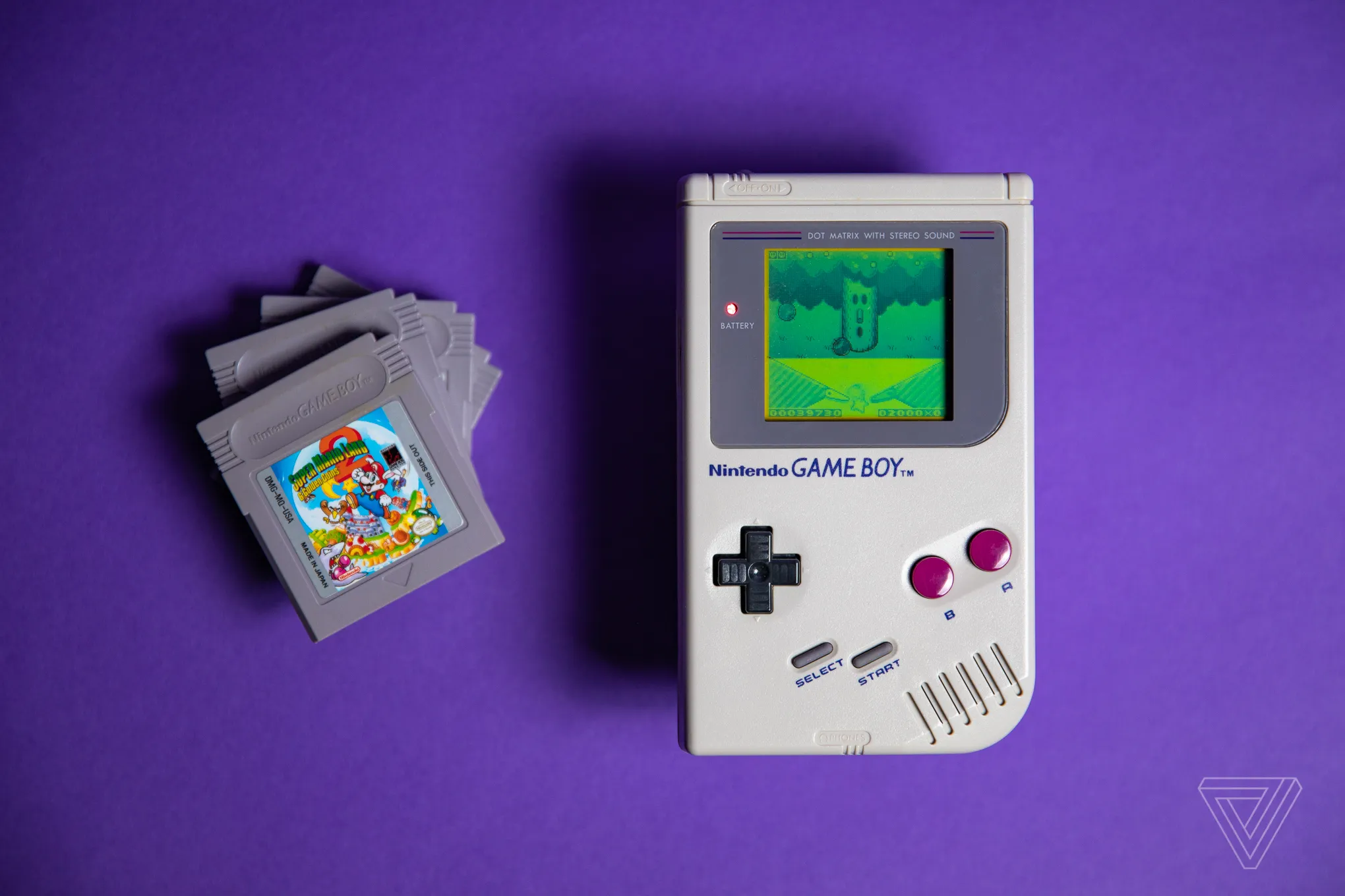 Eredeti Nintendo Game Boy (DMG-01) klasszikus zöld kijelzővel és Tetris kazettával