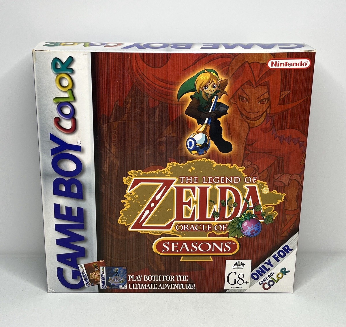 The Legend of Zelda kazetta és egy Game Boy Color konzol