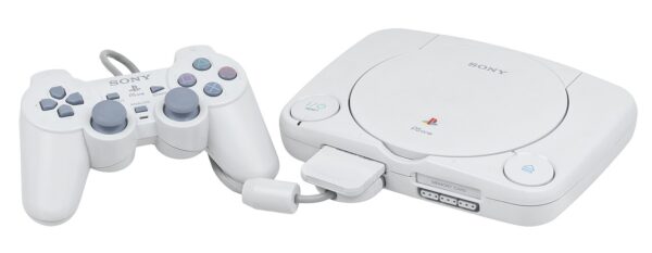 Sony PS one konzol PS1 – (Használt) Sony PS one konzol PS1 – (Használt)